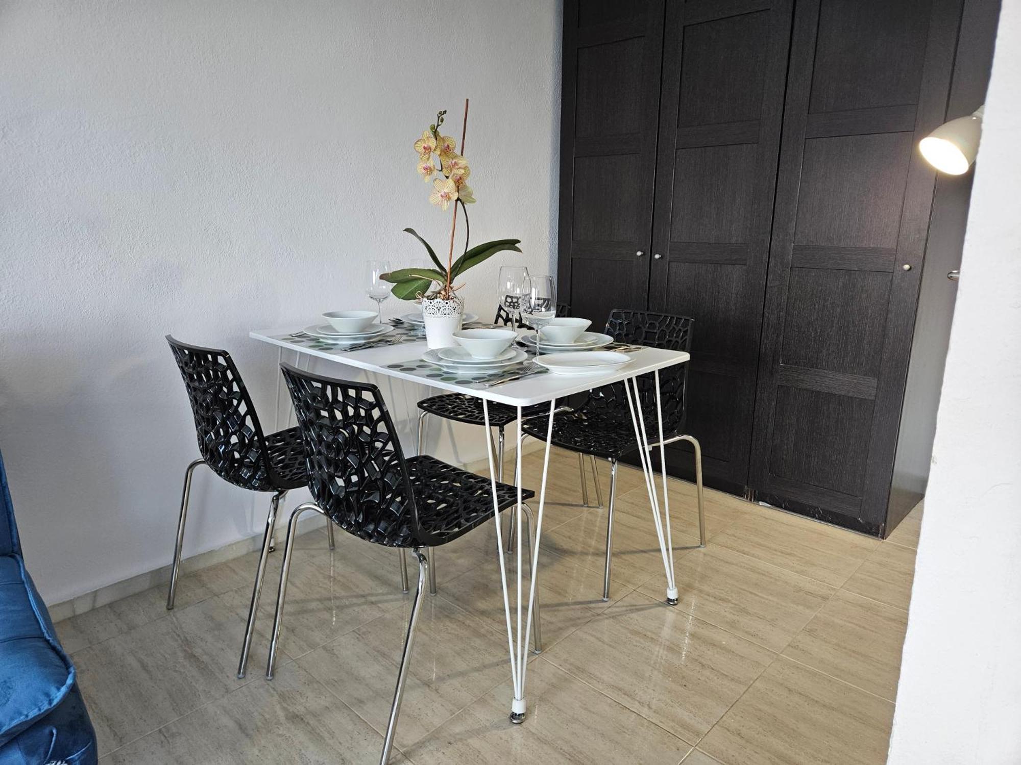 Buenavista - 5 Minute Drive To The - Stunning Sunset Apartament